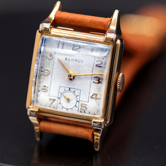 Benrus square watch sale